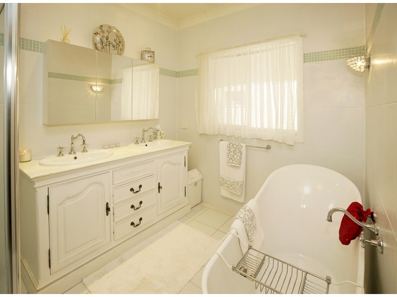 1 Buchhorn Street, Wagga Wagga NSW 2650