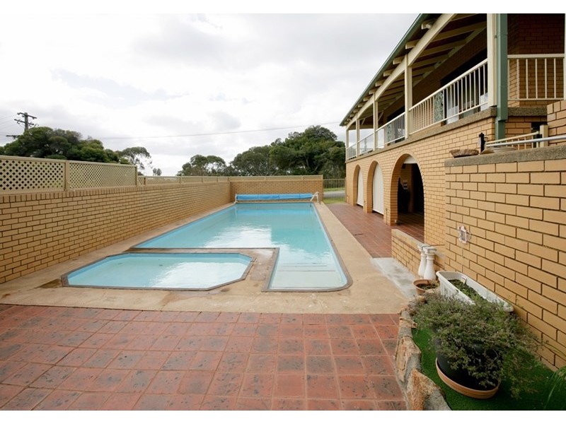 1 Buchhorn Street, Wagga Wagga NSW 2650