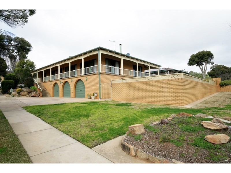 1 Buchhorn Street, Wagga Wagga NSW 2650