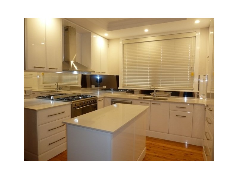 42 Slocum Street, Wagga Wagga NSW 2650