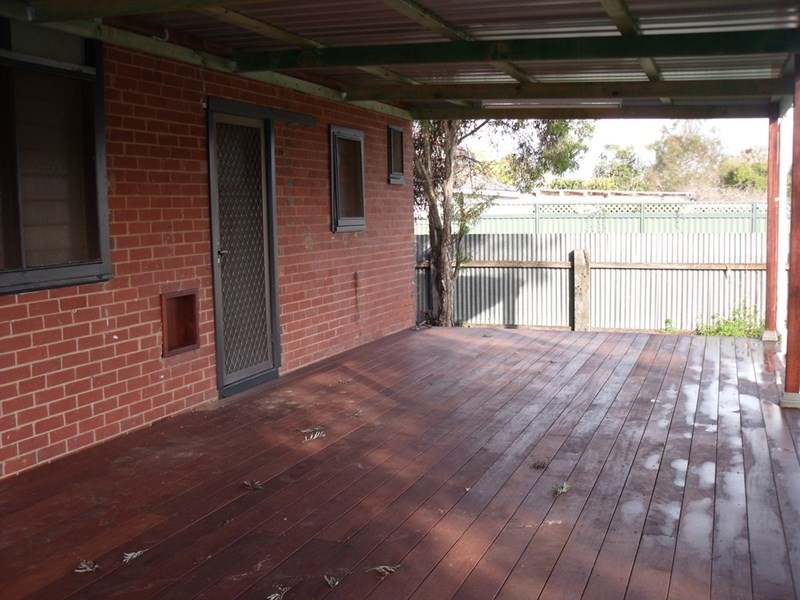 42 Slocum Street, Wagga Wagga NSW 2650
