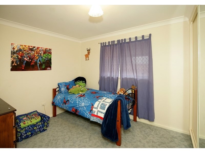 17 Tinga Crescent, Kooringal NSW 2650
