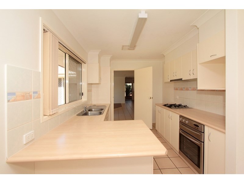 72 Paldi Crescent, Wagga Wagga NSW 2650