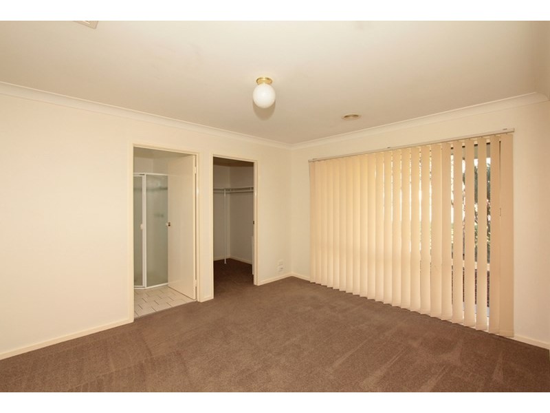 72 Paldi Crescent, Wagga Wagga NSW 2650