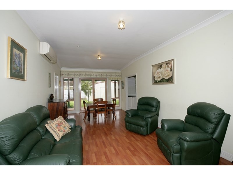 66 The Esplanade, Wagga Wagga NSW 2650