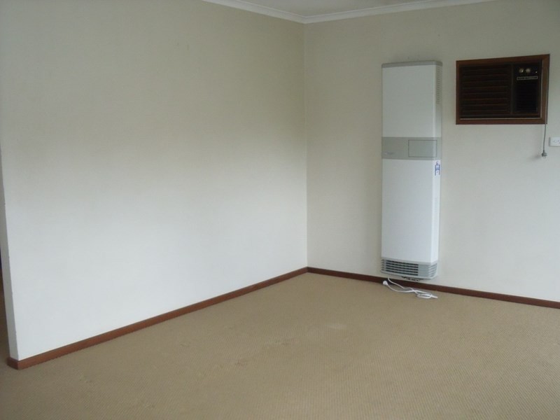 33 Allambie Way, Wagga Wagga NSW 2650