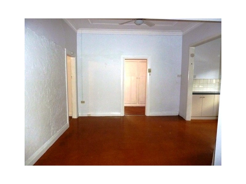 42 Coleman Street, Wagga Wagga NSW 2650