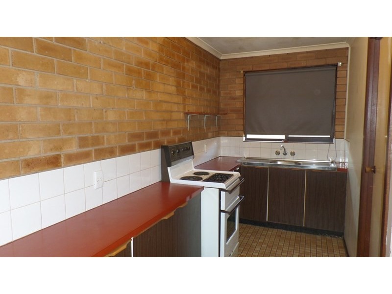 2/6 Kokoda Street, Wagga Wagga NSW 2650