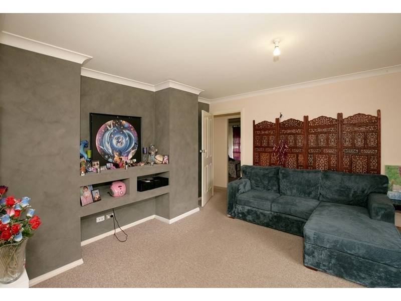 2/2 Honeysuckle Place, Lake Albert NSW 2650