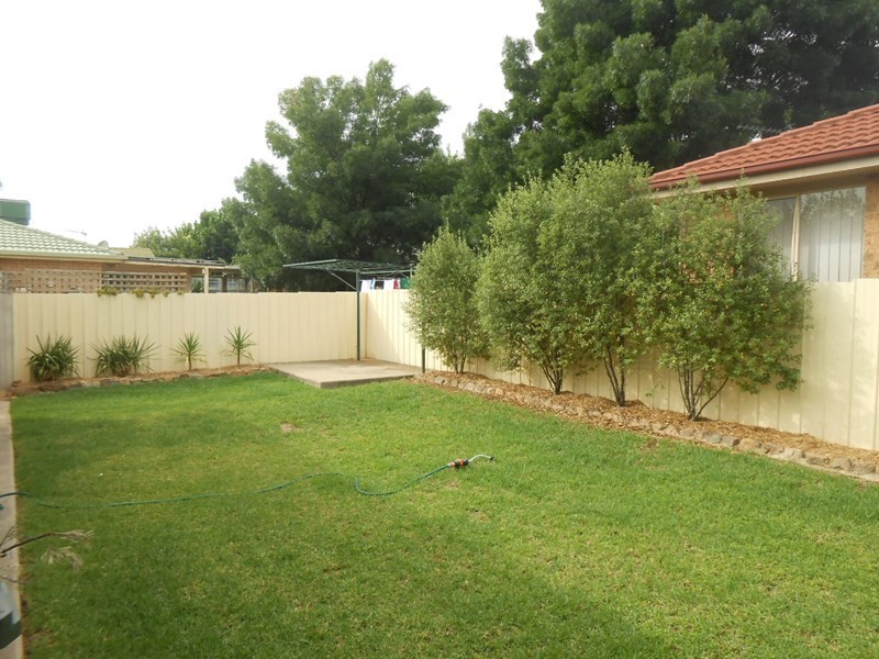 1/137 Undurra Drive, Wagga Wagga NSW 2650