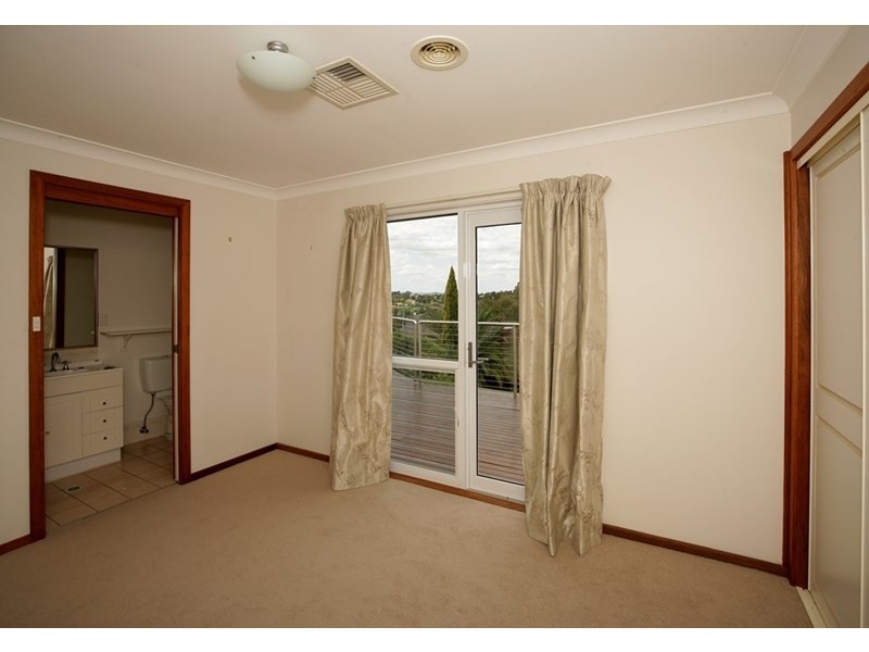 3 Andrews Avenue, Wagga Wagga NSW 2650