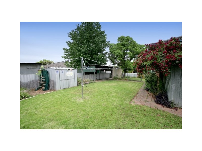 10 Immarna Place, Wagga Wagga NSW 2650