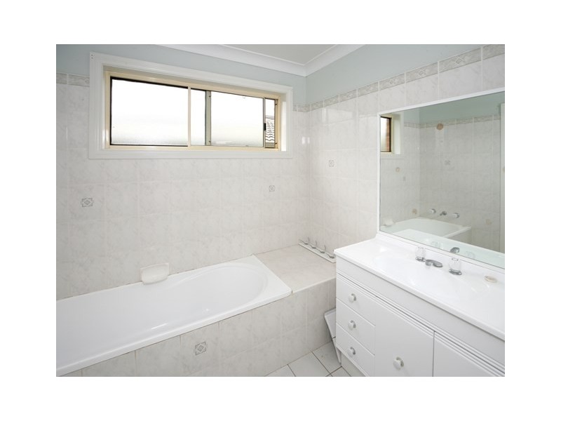 36 Gunn Drive, Wagga Wagga NSW 2650