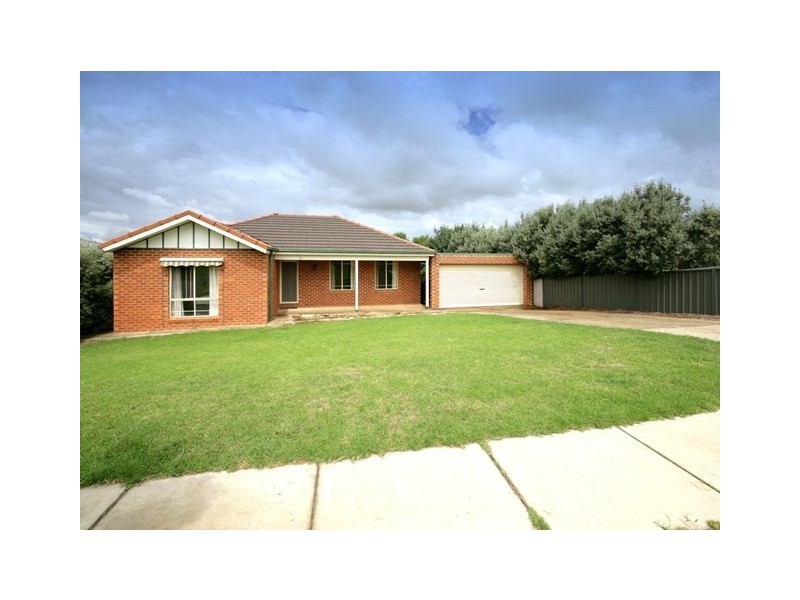 36 Gunn Drive, Wagga Wagga NSW 2650