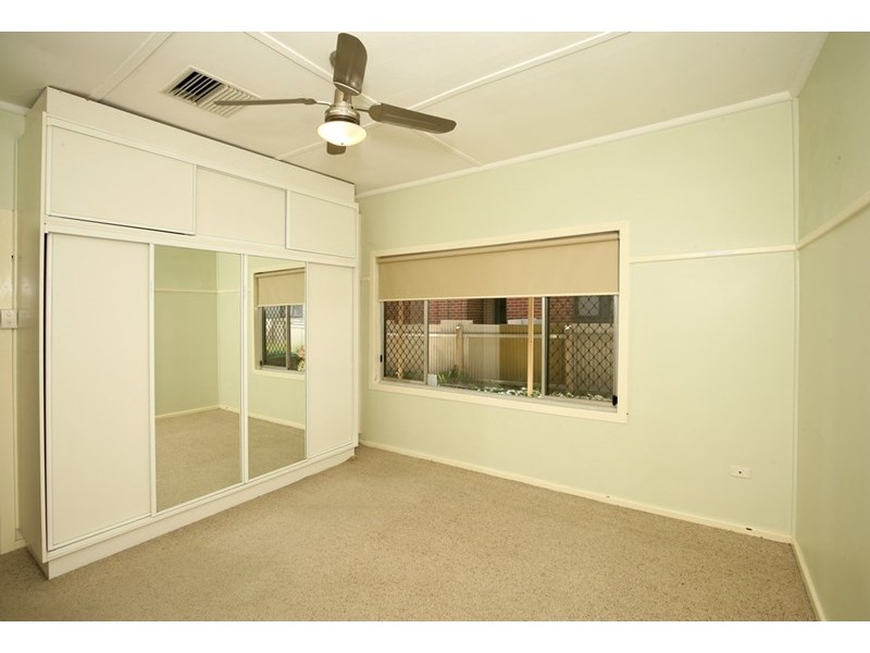 54 Gormly Avenue, Wagga Wagga NSW 2650