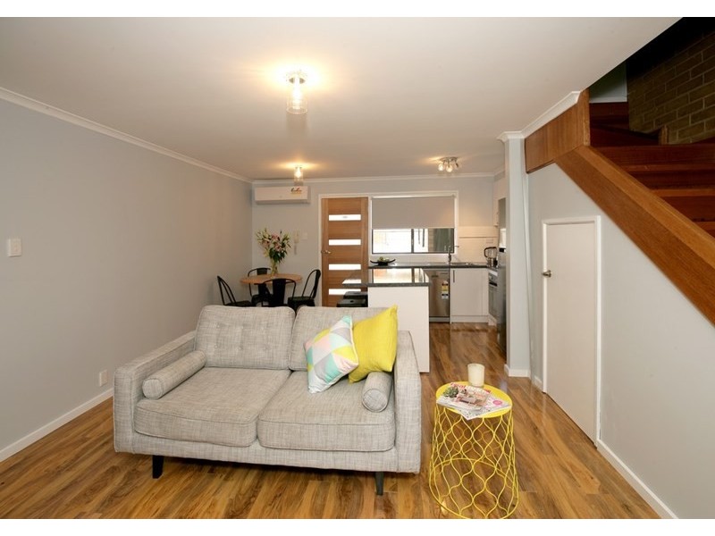 11/241-243 Edward Street, Wagga Wagga NSW 2650