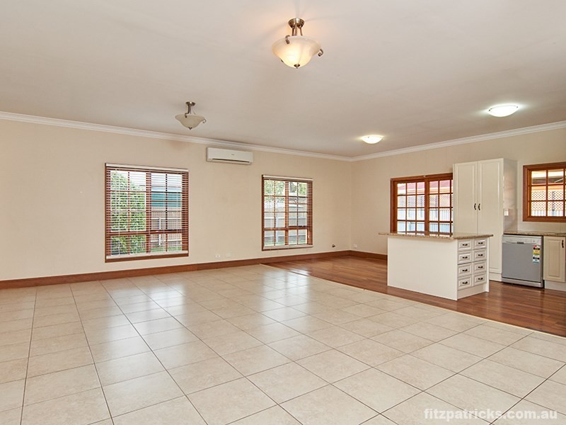 18 Rowe Street, Wagga Wagga NSW 2650