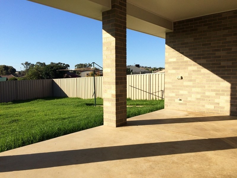 13 Mirrul Street, Wagga Wagga NSW 2650