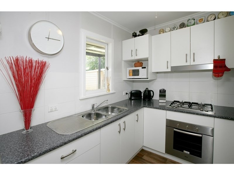 29 Gilmore Avenue, Wagga Wagga NSW 2650