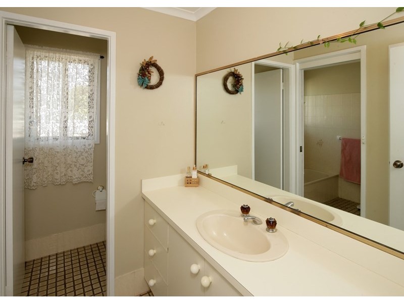 3135 Canola Way (150 Ganmain Rd), Coolamon NSW 2701