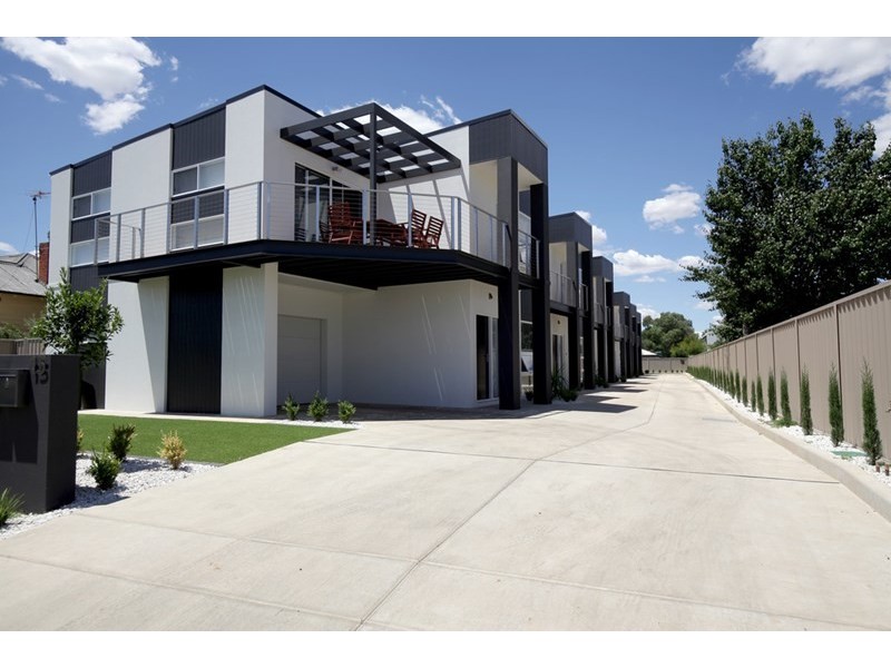 2/15 Broad Street, Wagga Wagga NSW 2650