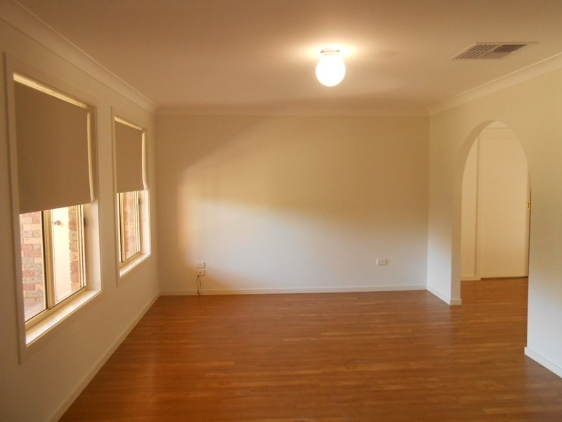 2/7 Bentley Place, Wagga Wagga NSW 2650