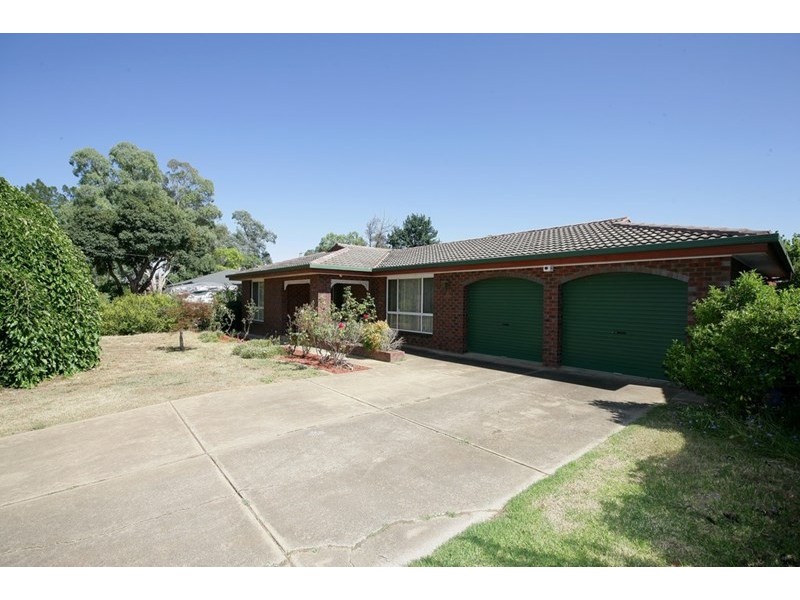55 Huthwaite Street, Wagga Wagga NSW 2650