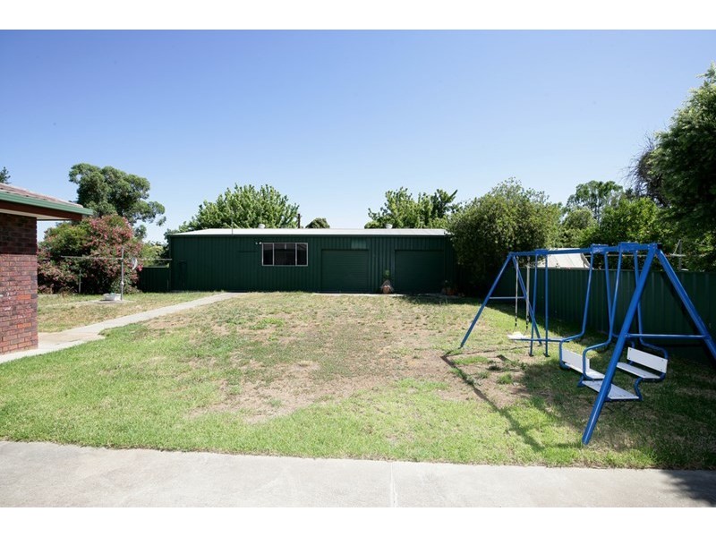 55 Huthwaite Street, Wagga Wagga NSW 2650