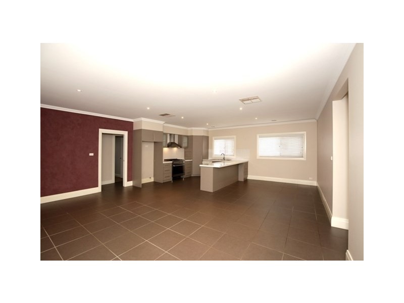 84 Tarcutta Street, Wagga Wagga NSW 2650