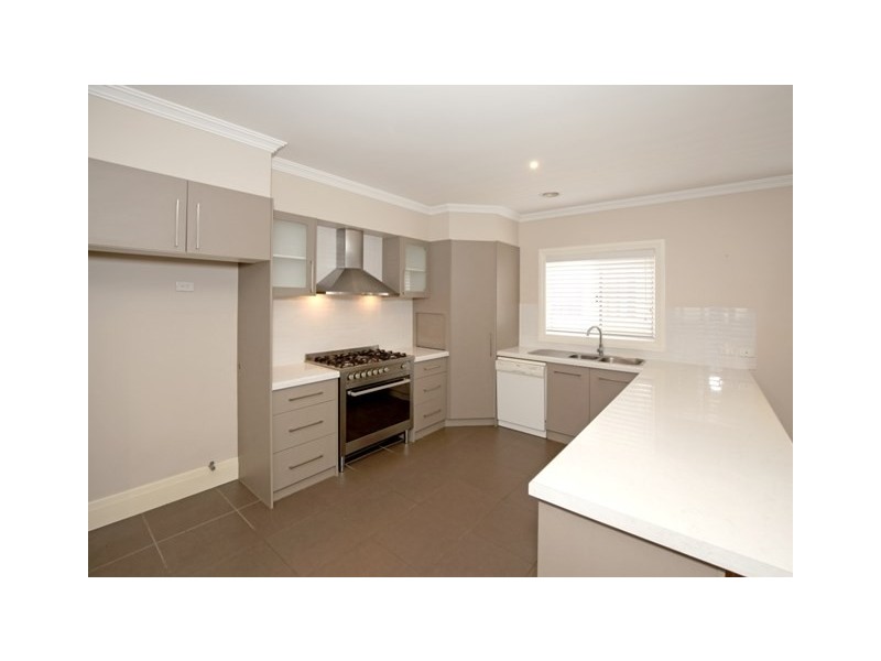 84 Tarcutta Street, Wagga Wagga NSW 2650