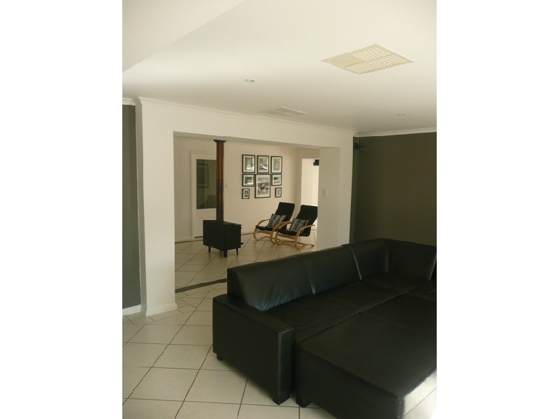 Lake Albert NSW 2650