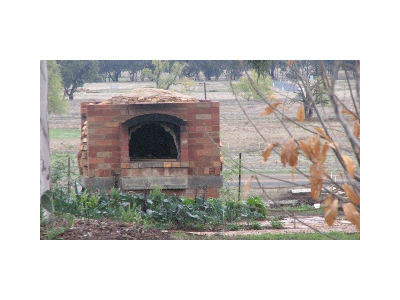 Lake Albert NSW 2650