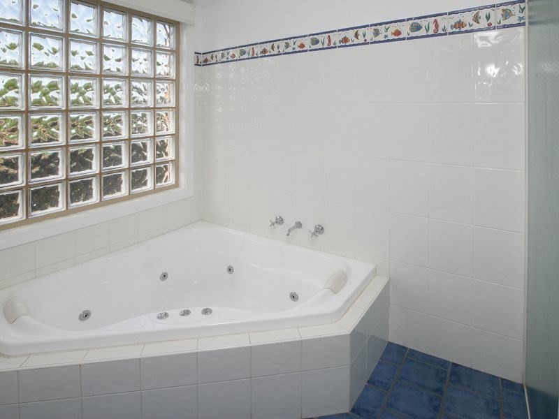 9 Grampian Place, Wagga Wagga NSW 2650