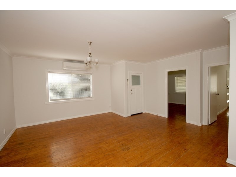 22 Cullen Road, Wagga Wagga NSW 2650