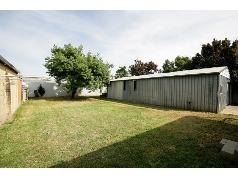 22 Cullen Road, Wagga Wagga NSW 2650