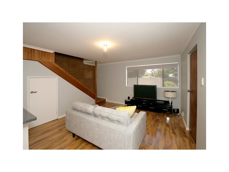 11/241-243 Edward Street, Wagga Wagga NSW 2650