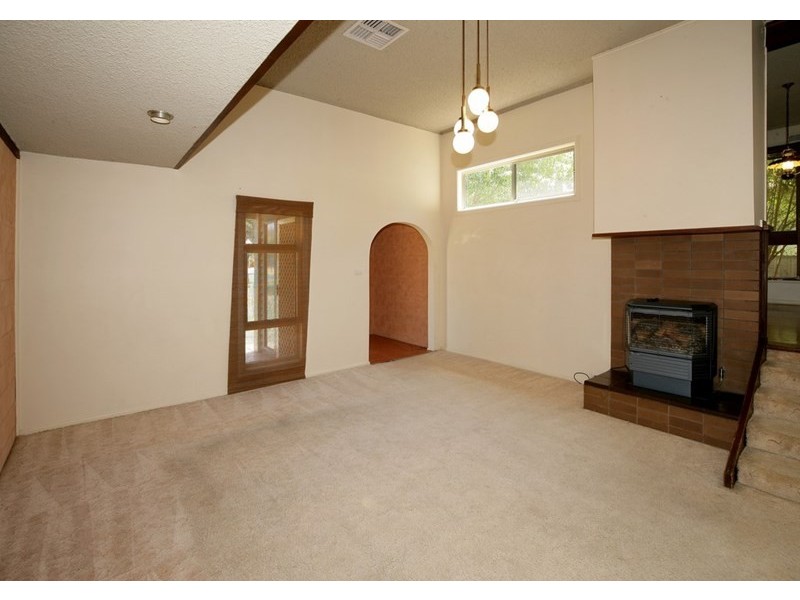 29 Cutler Avenue, Kooringal NSW 2650