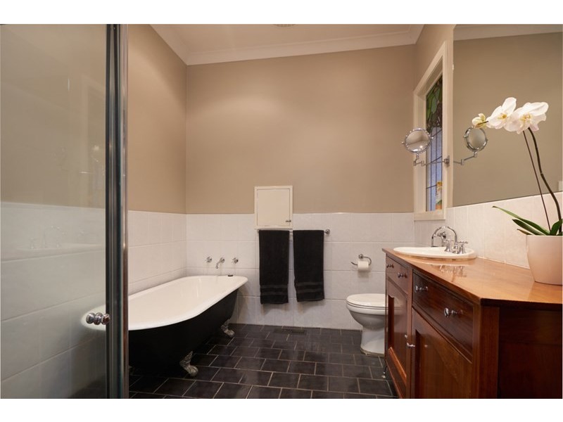 156 Forsyth Street, Wagga Wagga NSW 2650