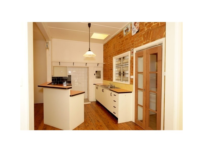 37 Fox Street, Wagga Wagga NSW 2650