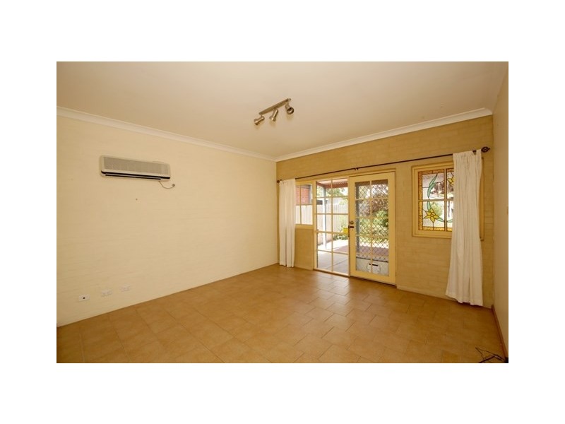 37 Fox Street, Wagga Wagga NSW 2650