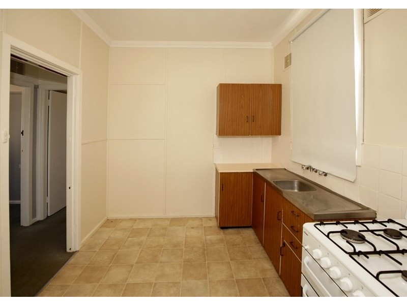 14 Doyle Avenue, Mount Austin NSW 2650