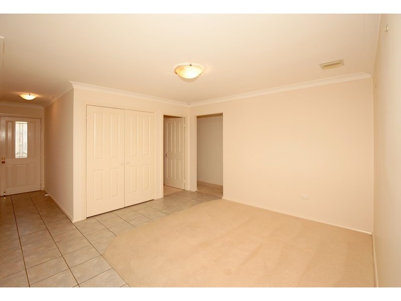 1d Nunkeri Street, Glenfield Park NSW 2650