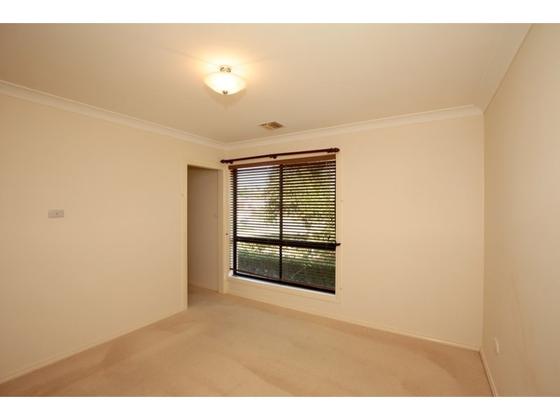 1d Nunkeri Street, Glenfield Park NSW 2650