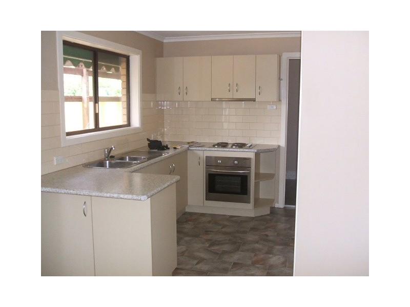 Lake Albert NSW 2650