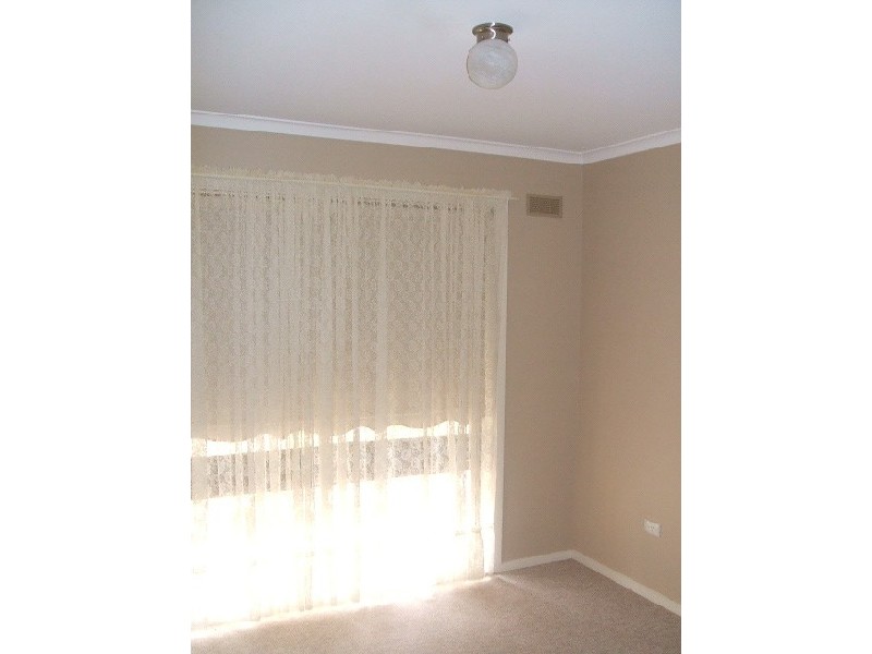 Lake Albert NSW 2650