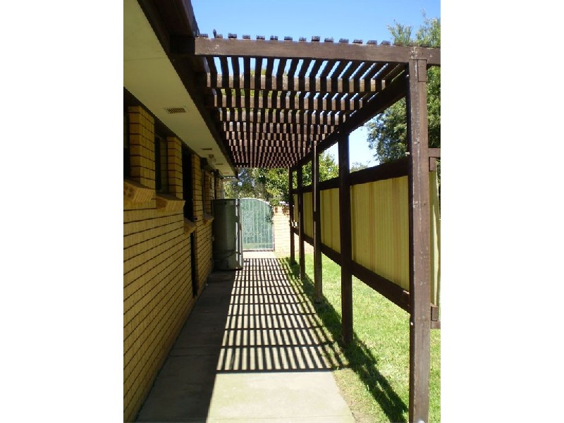 Lake Albert NSW 2650