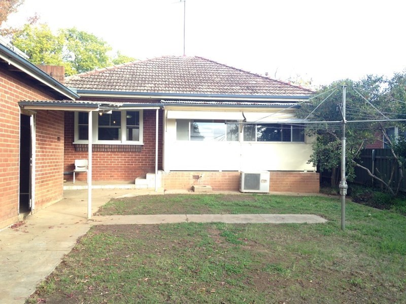 29 Garland Street, Wagga Wagga NSW 2650