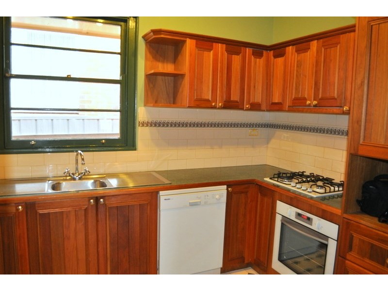 32 Dalton Street, Wagga Wagga NSW 2650