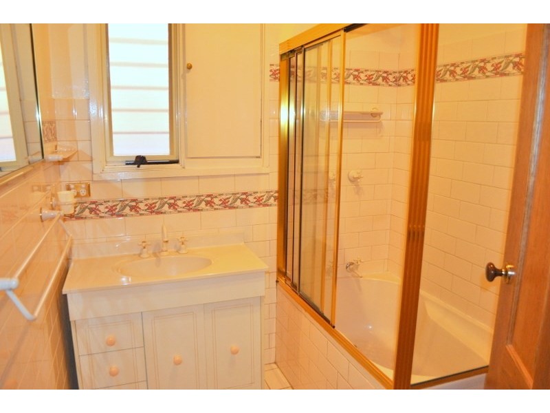 32 Dalton Street, Wagga Wagga NSW 2650