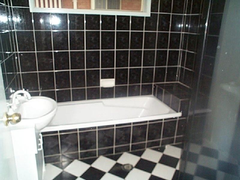 Forest Hill NSW 2651